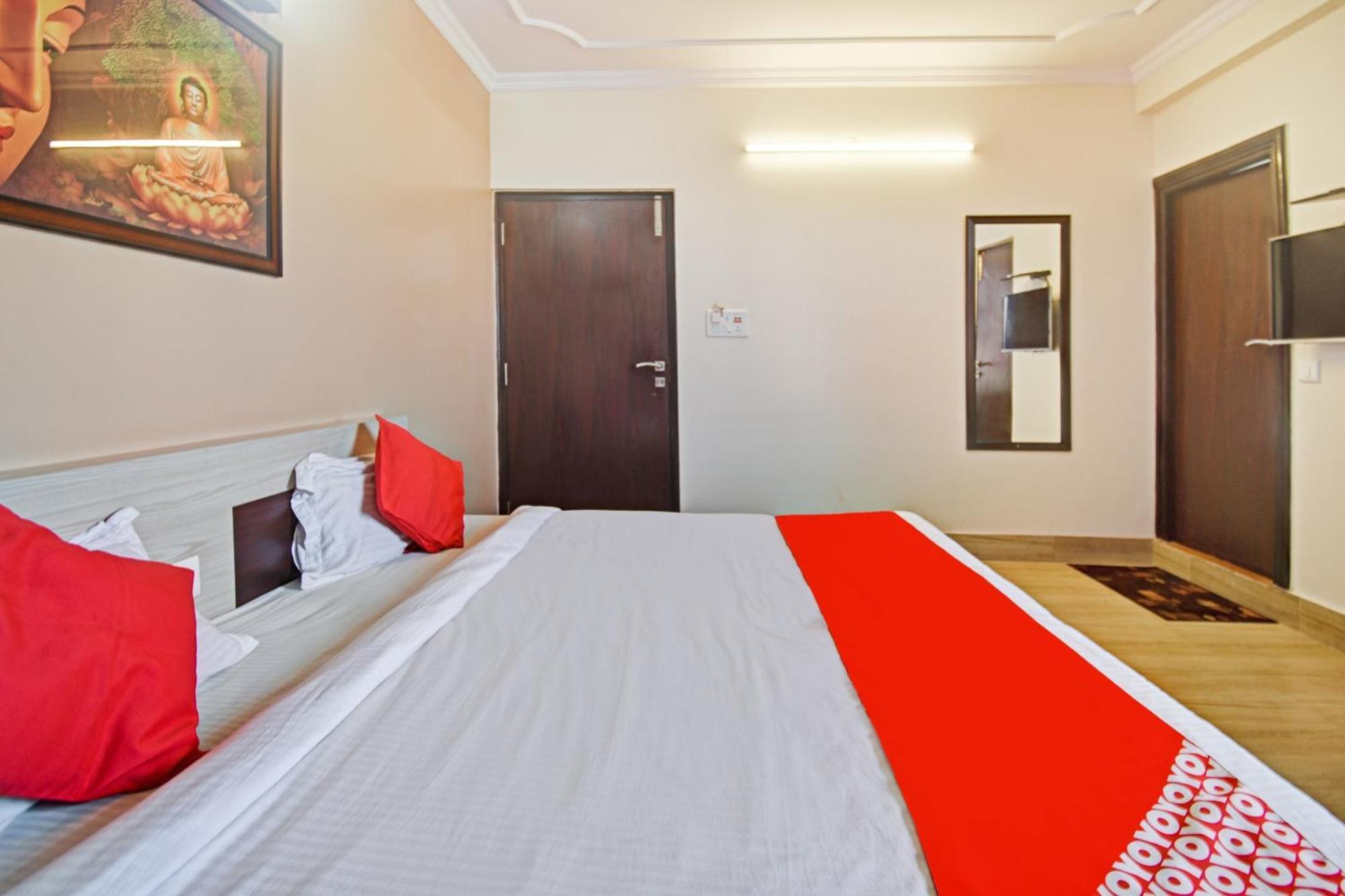 Hotel O 75407 Hotel Jaipur Home Stay Hawa Sadak Exterior foto